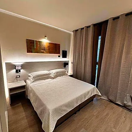 Hotel Confidence Parma