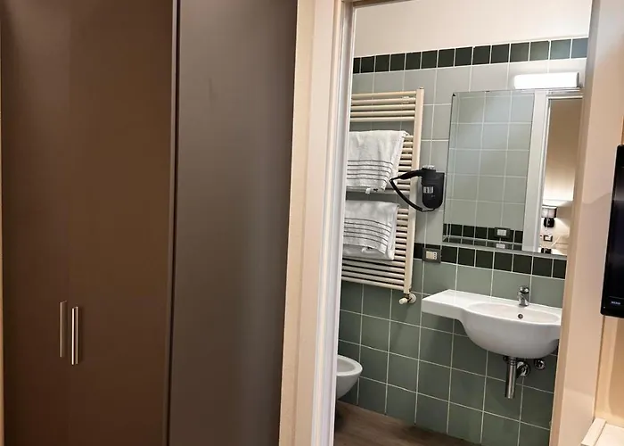 Hotel Confidence Parme